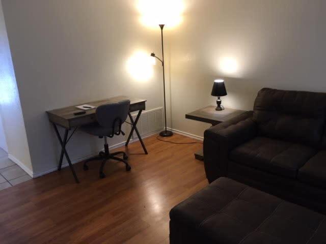 Quiet Townhouse Close To Fort Sill! Lawton Exteriör bild