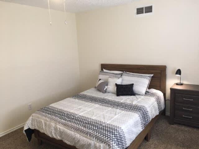 Quiet Townhouse Close To Fort Sill! Lawton Exteriör bild